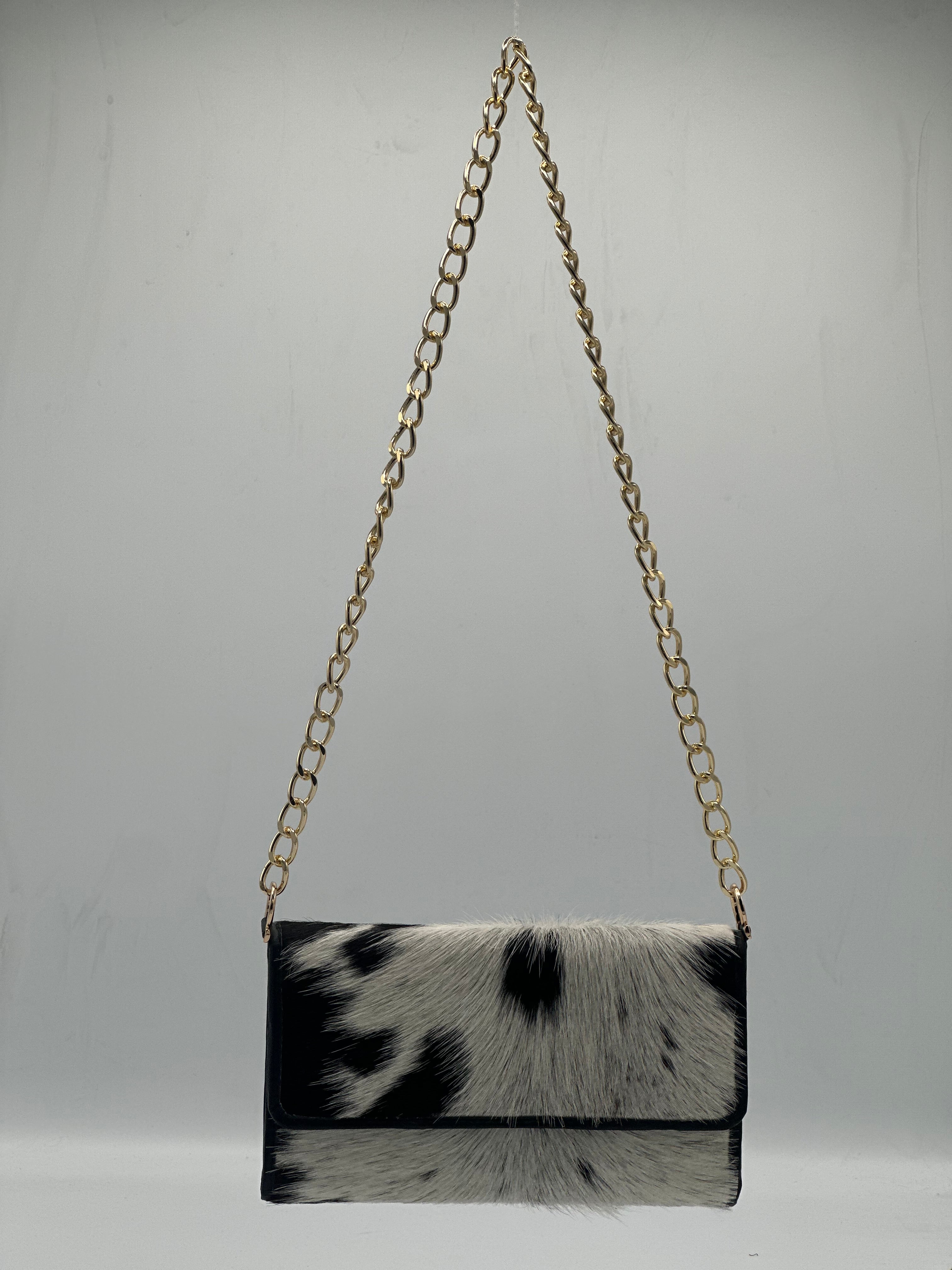 Black hair on clutch